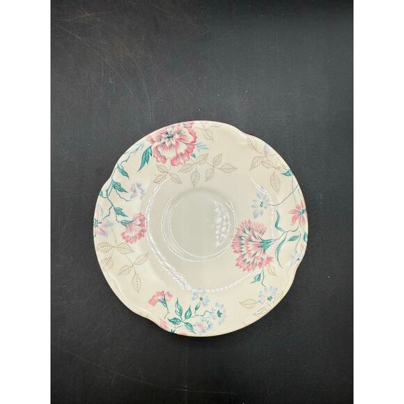 Vintage Johnson Brothers China Lynton Cup & Saucer - Set of 3 - Picture 4 of 9